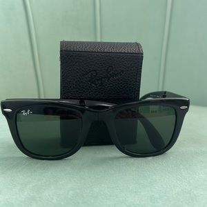 Ray Ban Folding Wayfarer with Case Black